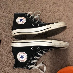 Black high top converse
